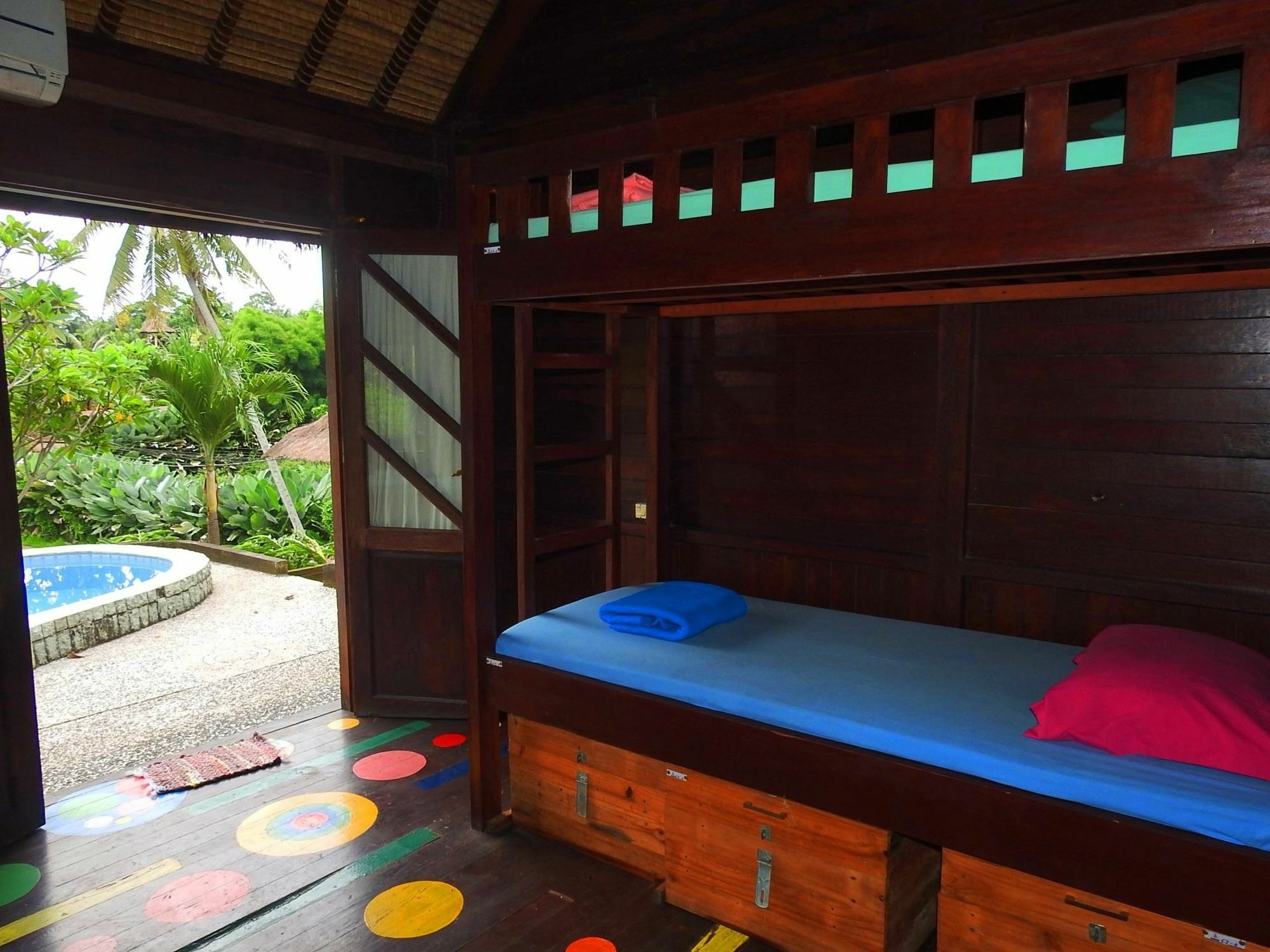 Mandala Hostel Ubud Exterior photo